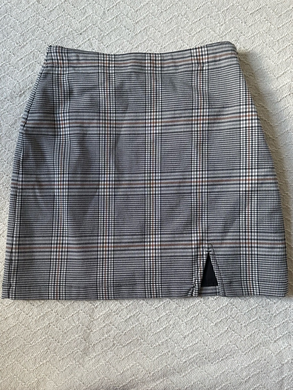 Abercrombie & Fitch Plaid Mini Skirt in Black, White & Tan
